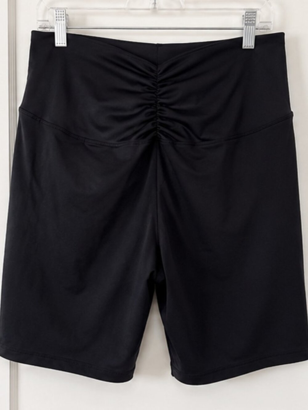 Torrid Active Black Ruched Bike Shorts Size 3 High Rise Athletic